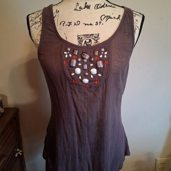 💫💫💫 SALE! ANTHROPOLOGIE Embellished Brown  Sleeveless BOHO Top SIZE SM/MEDIUM - Picture 1 of 7